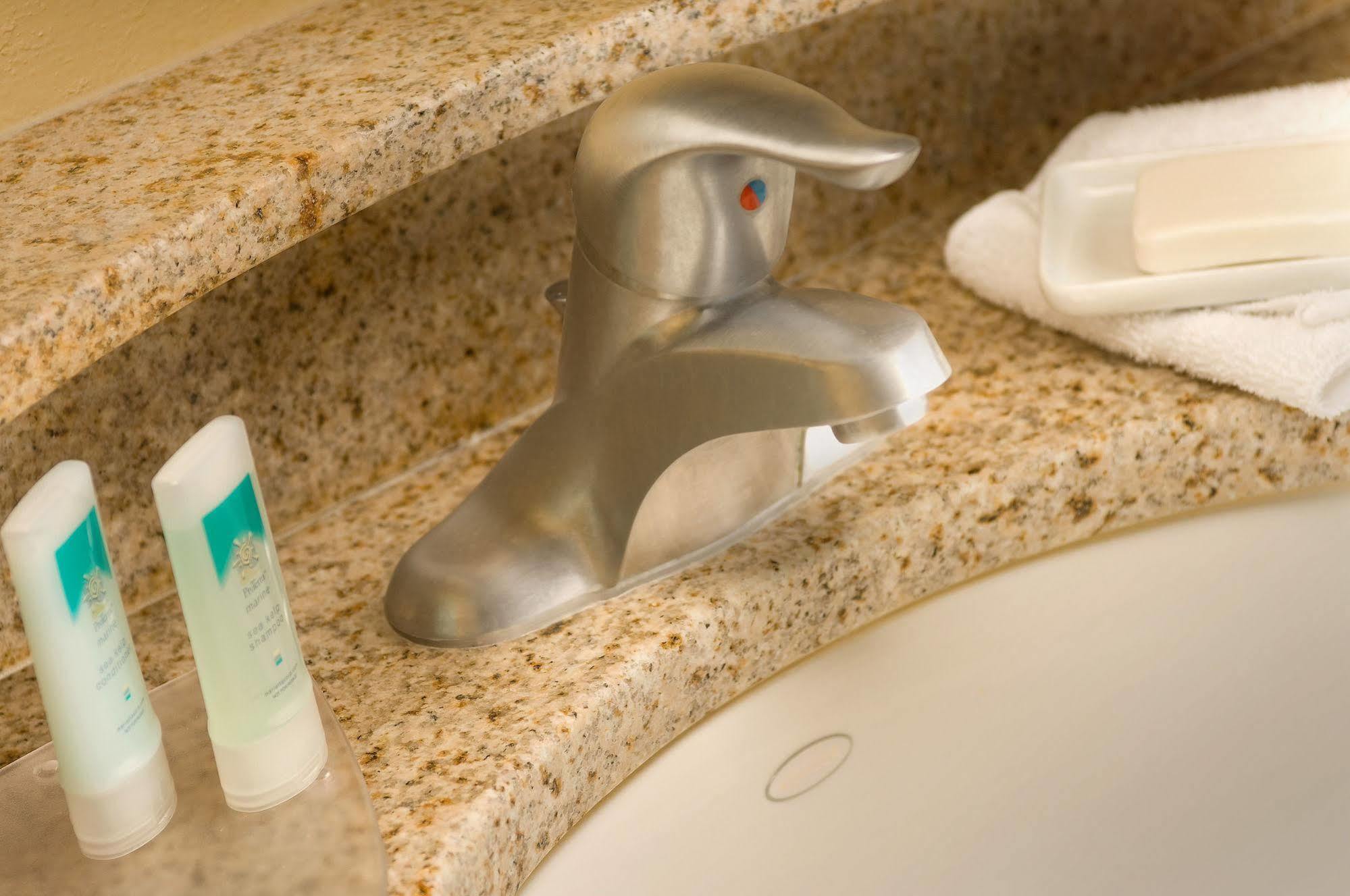 Springhill Suites By Marriott Jacksonville North I-95 Area Exteriör bild